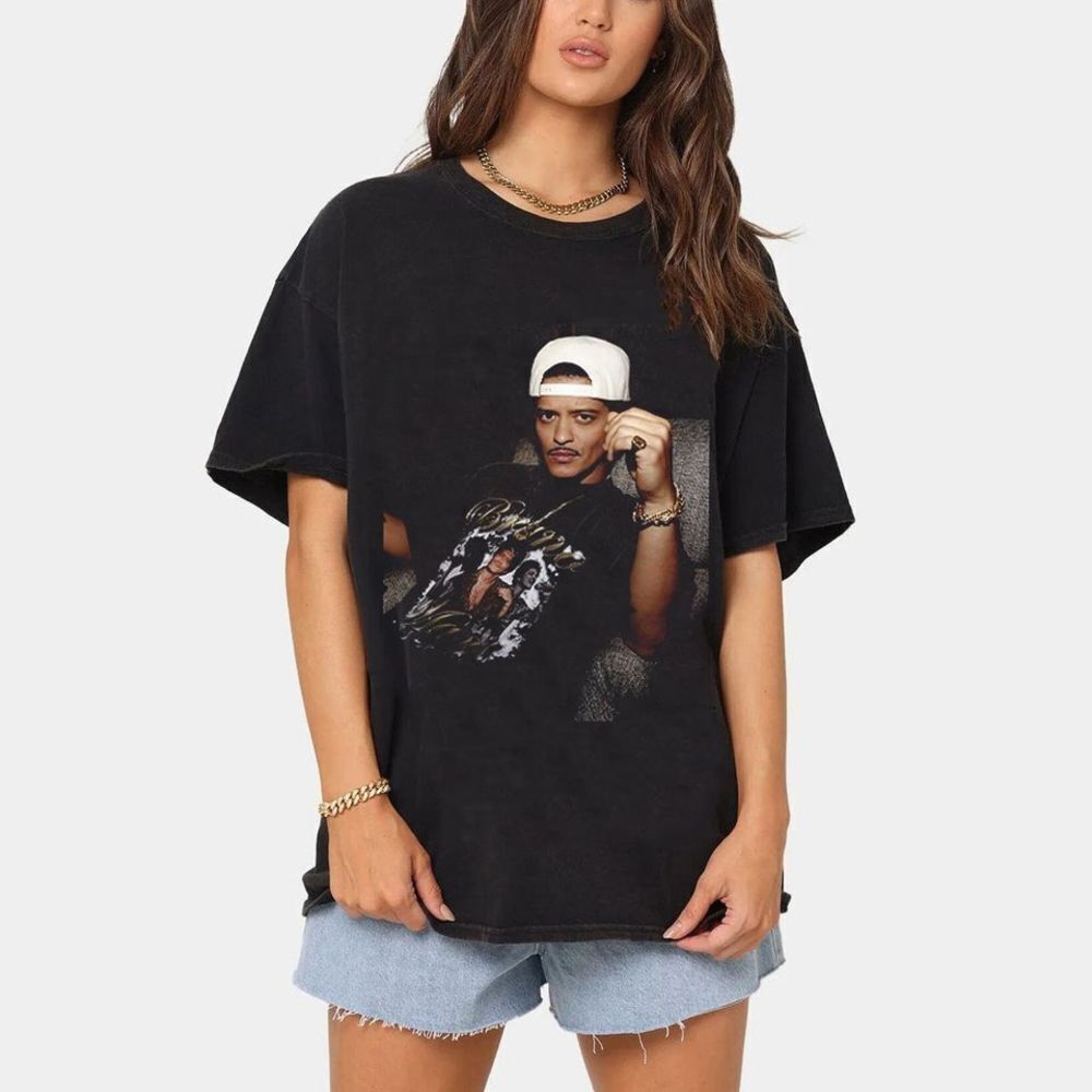 Inside A Bruno Mars Unisex Tshirt Gift